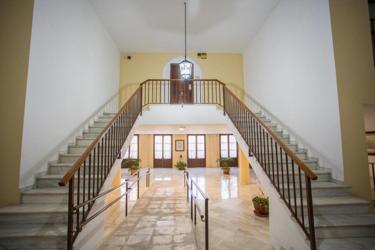 M&L Apartamentos Jerez de la Frontera Ngoại thất bức ảnh